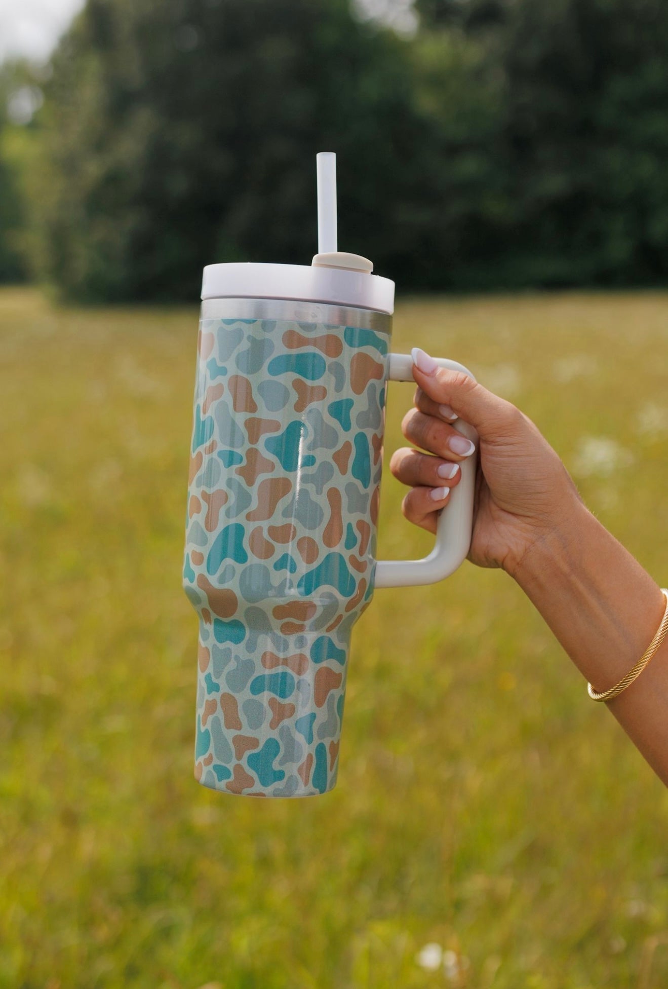 Camo Tumbler with Handle