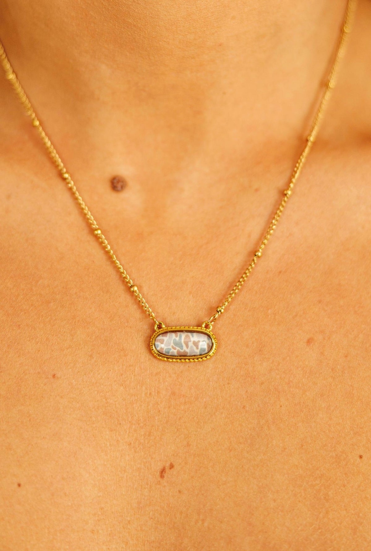 Camo Necklace GOLD