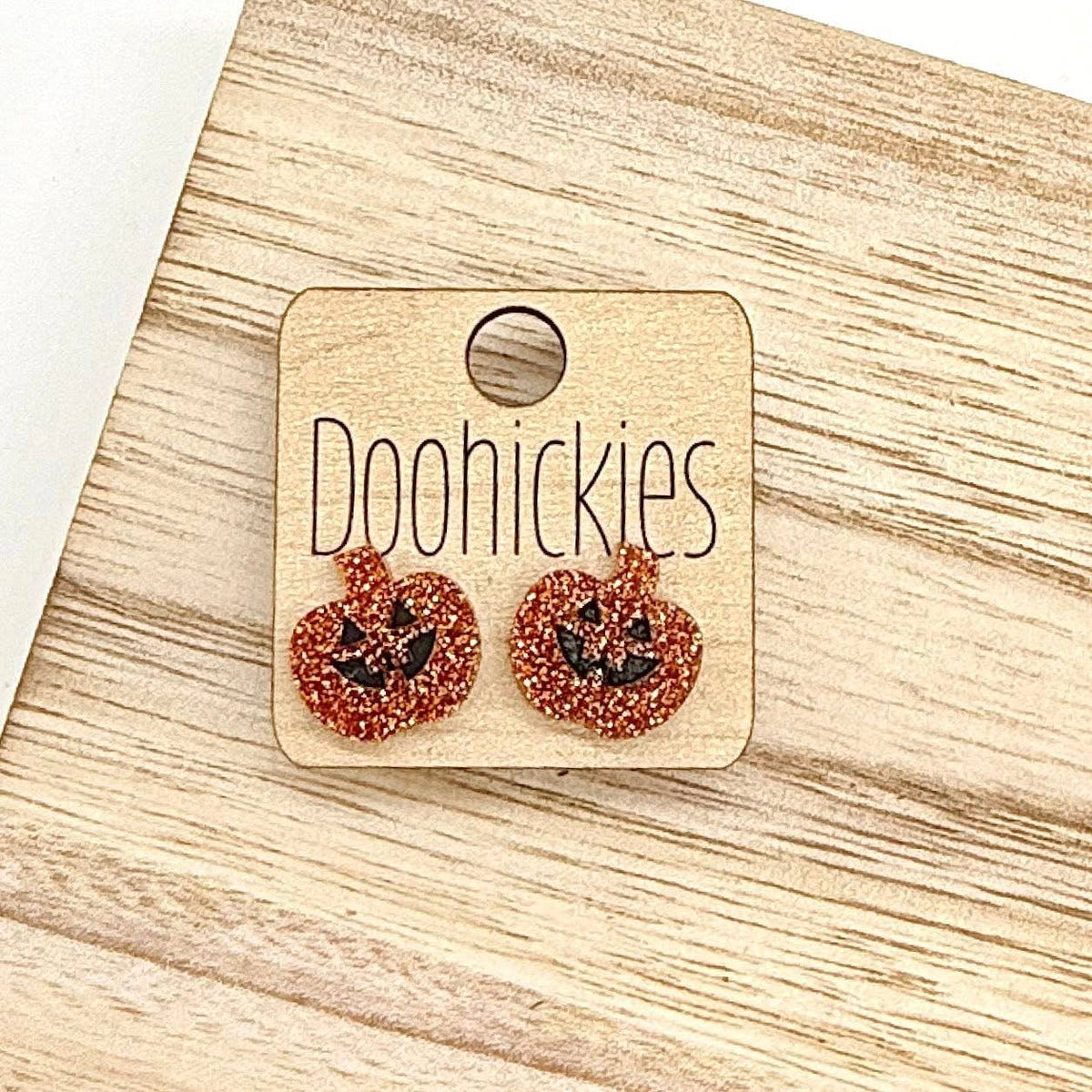 Spooky Studs - Acrylic Halloween Earrings: Ghosts